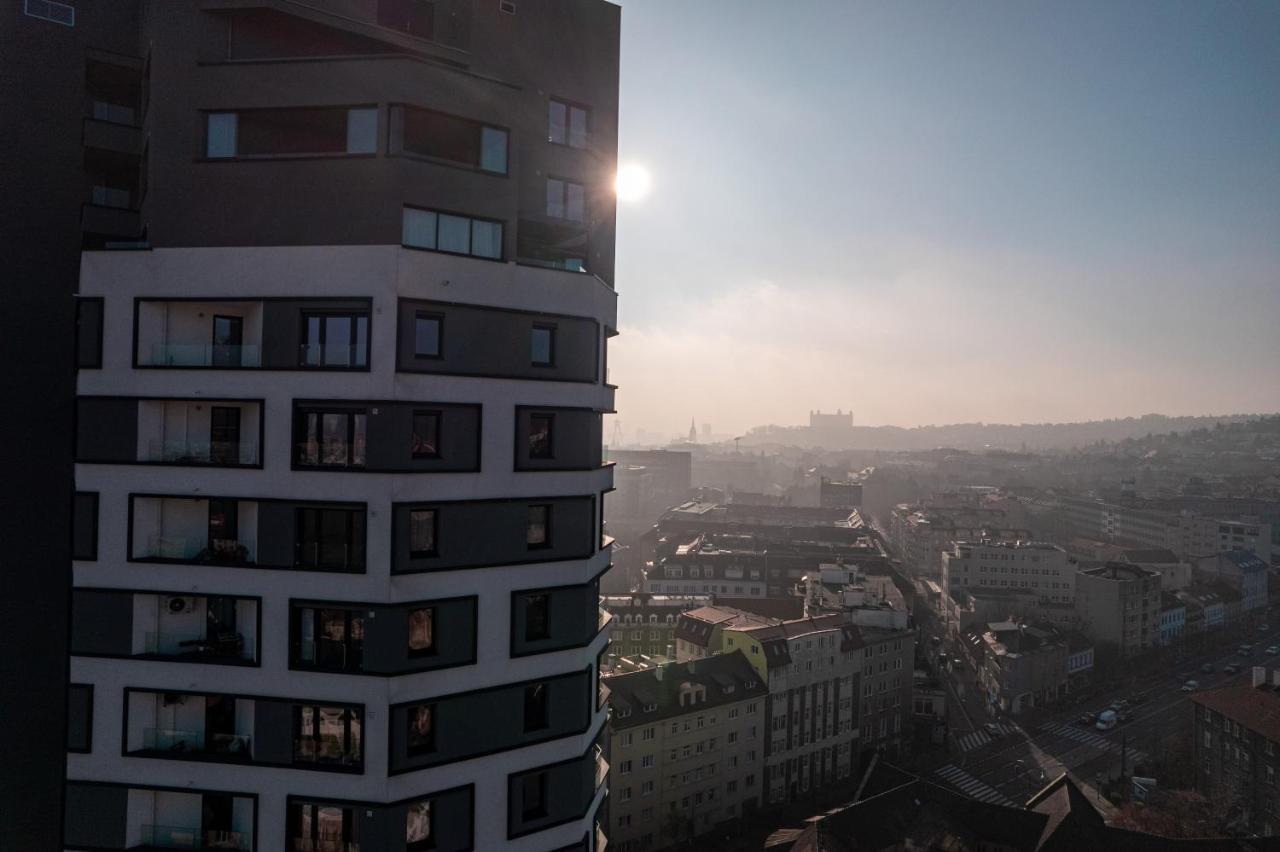 Lam Mint - Ac - Balcony Apartment Bratislava Exterior photo